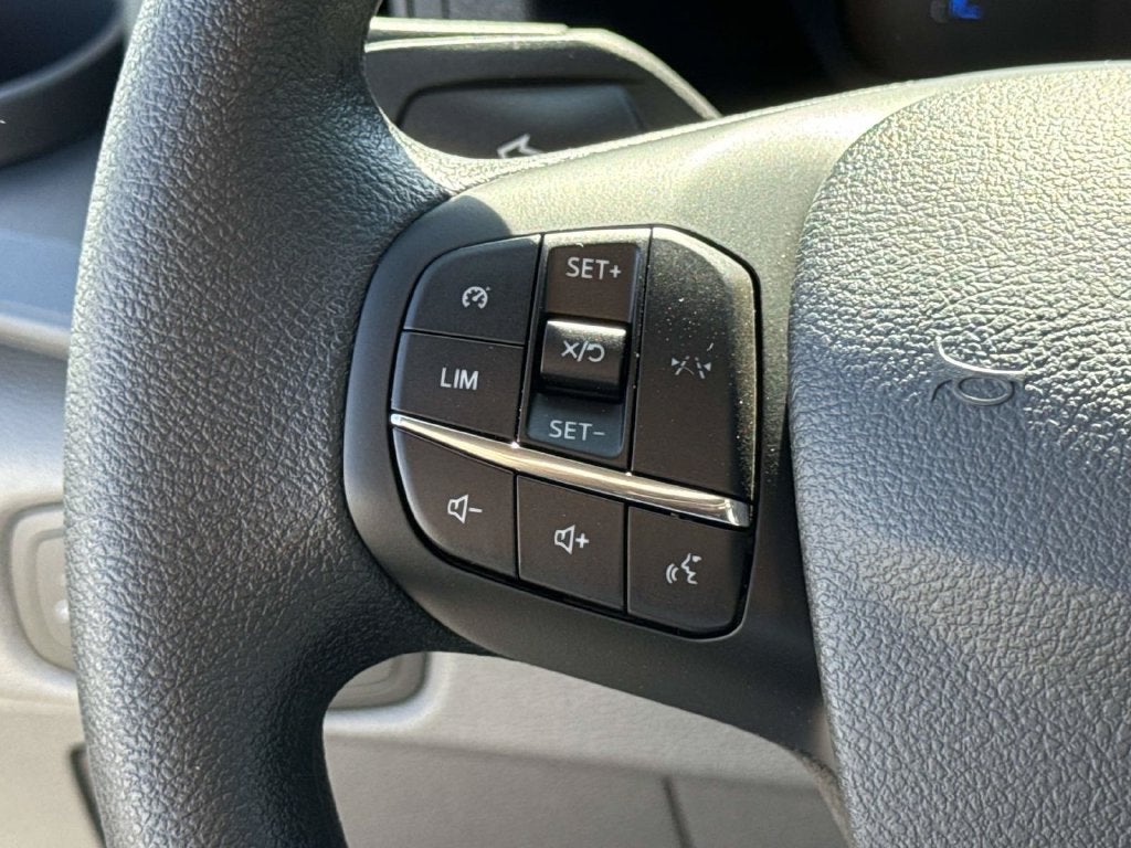 2027 Ford Transit-350 XL