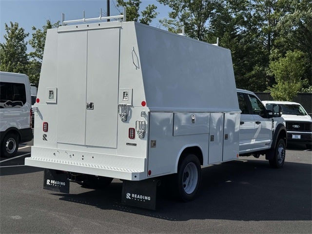 2025 Ford F-450 Super Duty Chassis Cab XL