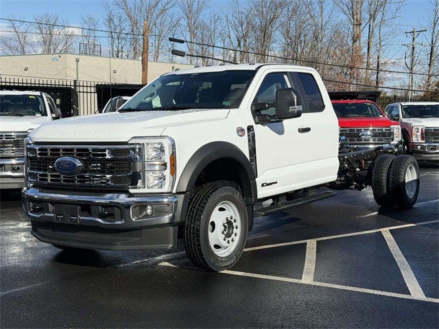 2026 Ford F-450 Super Duty Chassis Cab XL