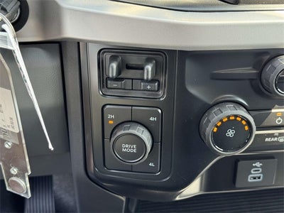 2025 Ford F-600SD XLT