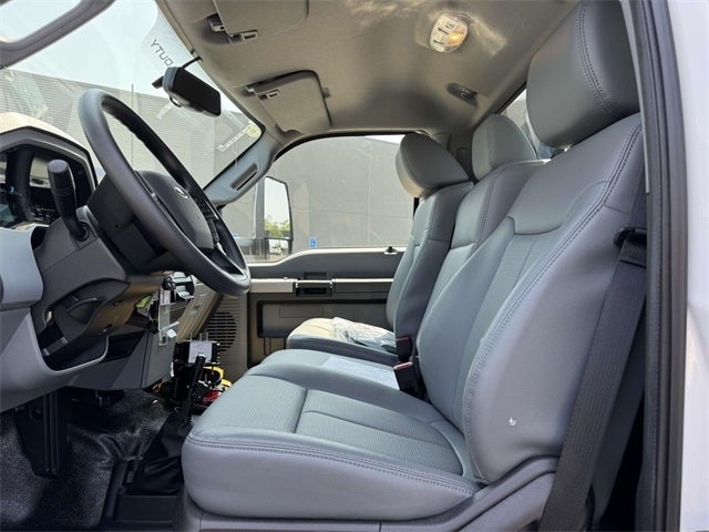 2026 Ford F-750SD Base