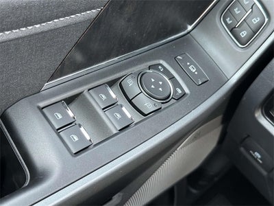 2025 Ford F-550SD Lariat DRW