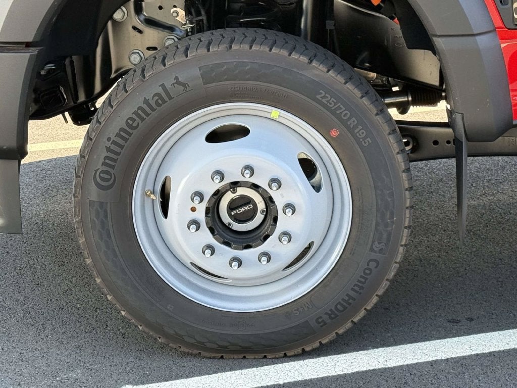 2027 Ford F-550SD XL DRW
