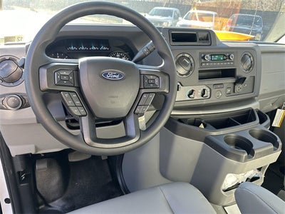 2025 Ford E-350SD Base Cutaway