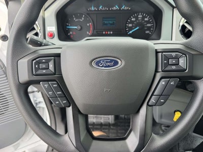 2027 Ford F-750SD Base