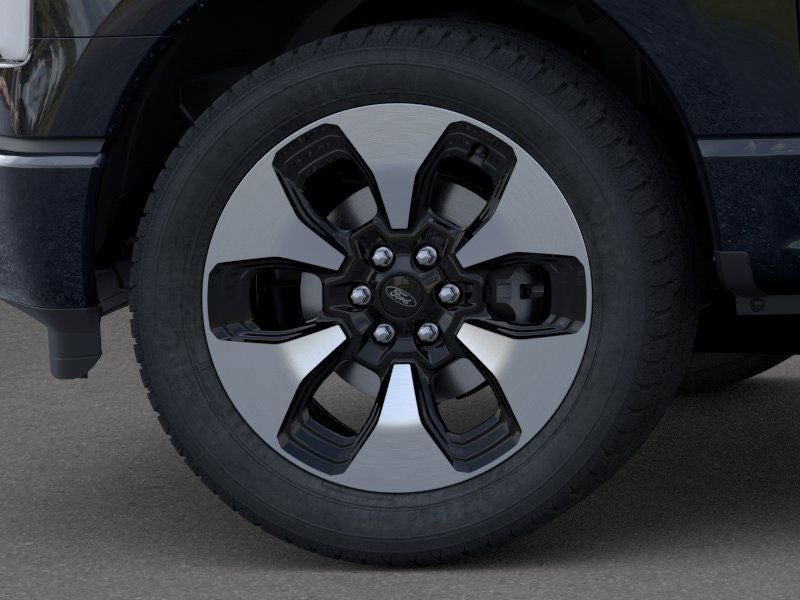 2025 Ford F-150 Lightning Platinum