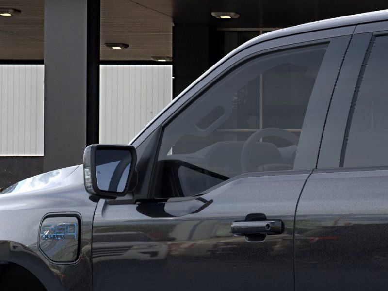2025 Ford F-150 Lightning Platinum