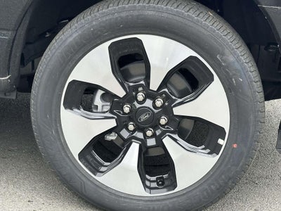 2025 Ford F-150 Lightning Platinum