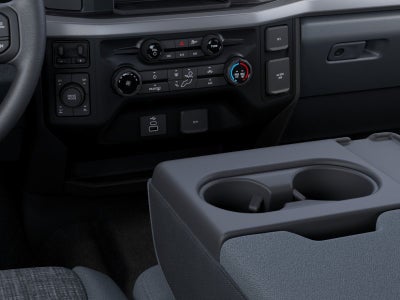 2027 Ford F-250SD XLT
