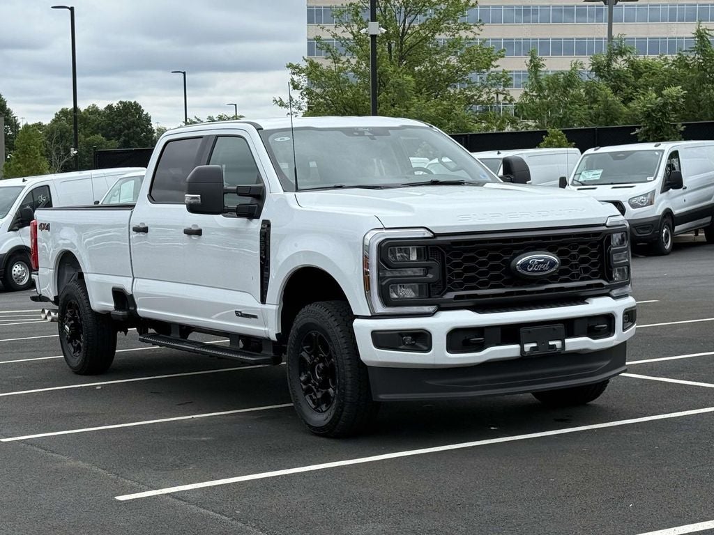 2026 Ford F-250 XL 4x4 Crew Cab 8' Box's photo
