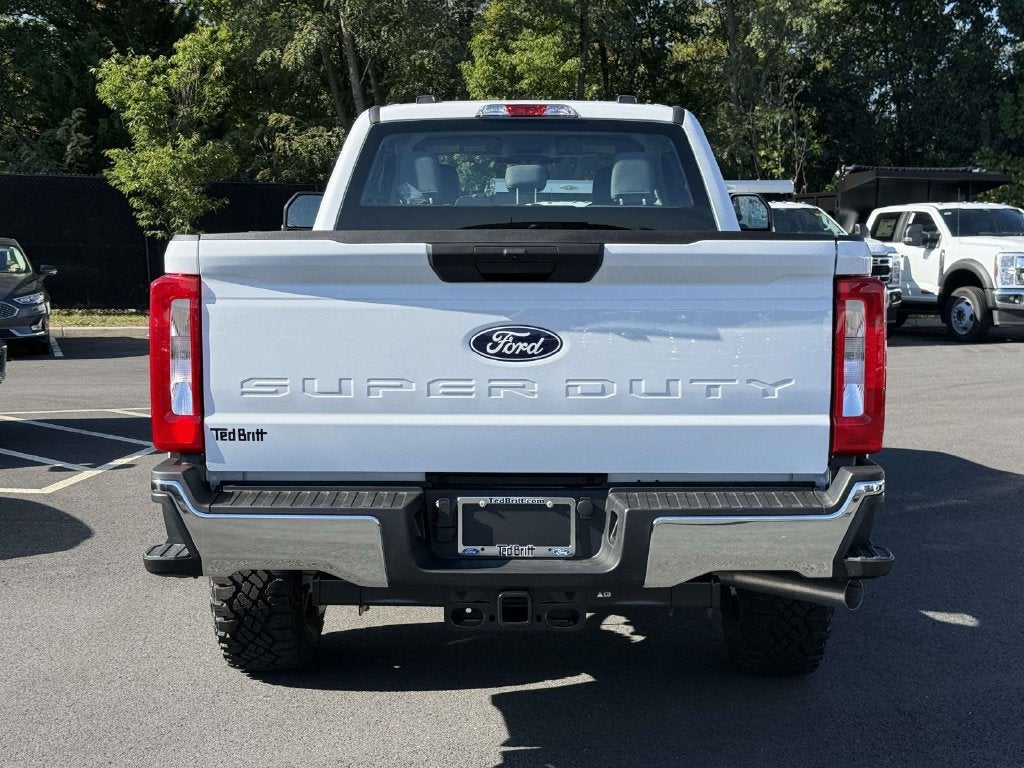 2027 Ford F-250SD XL
