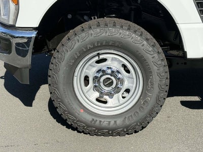 2027 Ford F-250SD XL