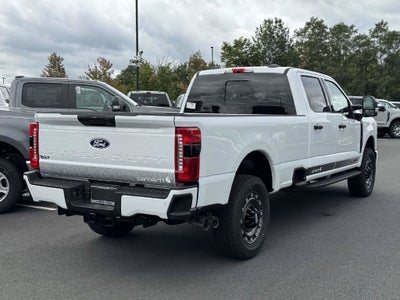 2027 Ford F-350SD XLT