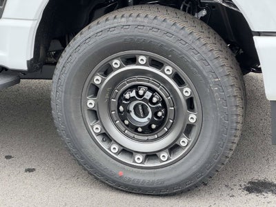 2027 Ford F-350SD XLT