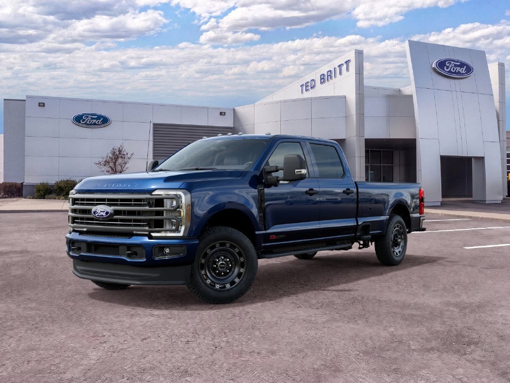 2027 Ford F-350SD XLT Carhartt Edition