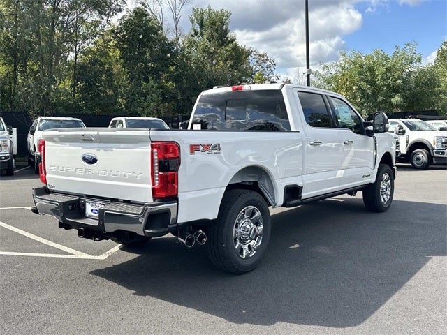 2026 Ford F-350SD Lariat