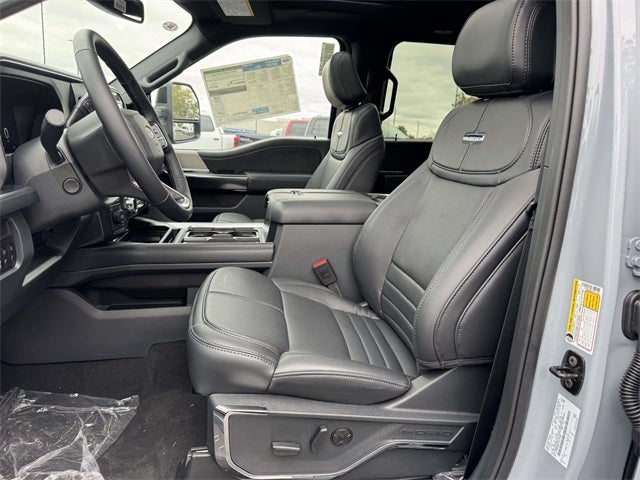 2026 Ford F-350SD Platinum DRW