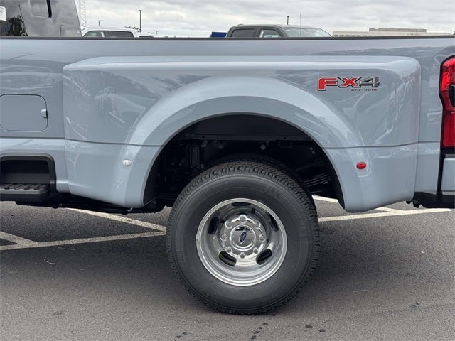2026 Ford F-350SD Platinum DRW