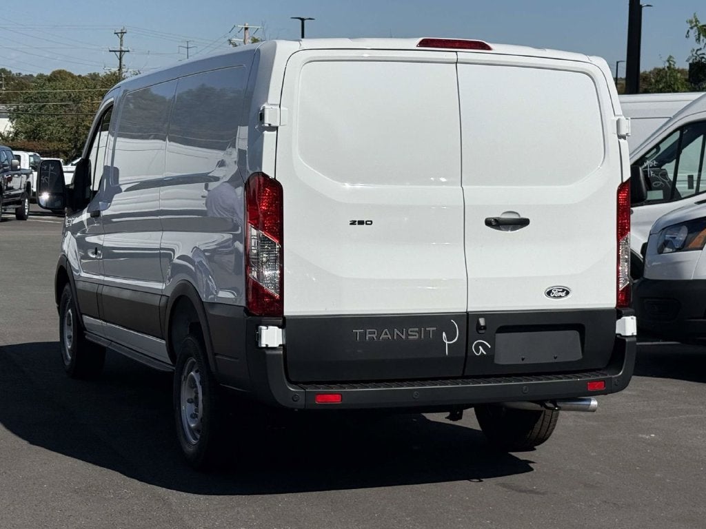 2027 Ford Transit-250 Base