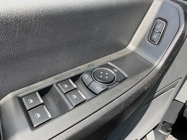 2025 Ford F-350SD UTILITY CREW CAB XL DRW