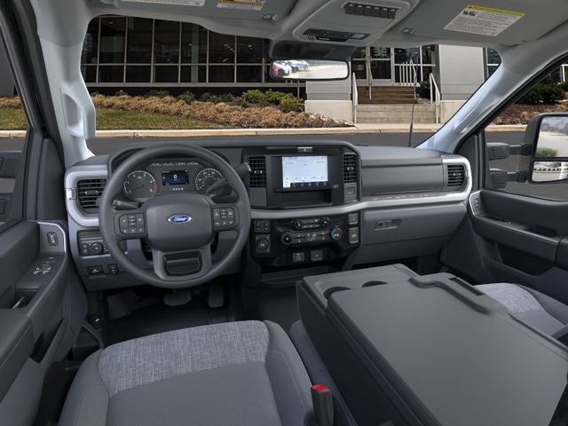 2026 Ford F-550SD XLT DRW
