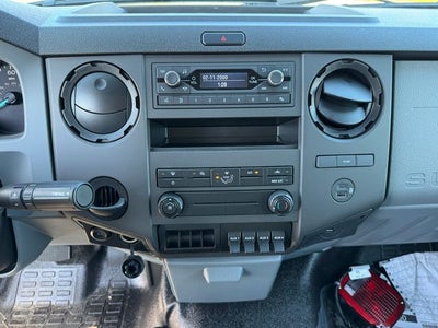 2027 Ford F-750SD Base
