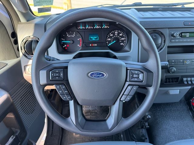 2027 Ford F-750SD Base
