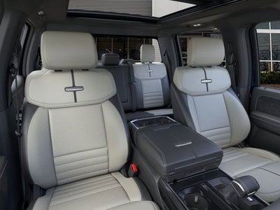 2025 Ford F-150 Lightning Platinum