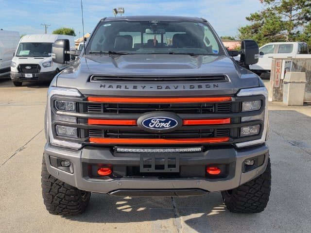 2027 Ford F-250SD Lariat