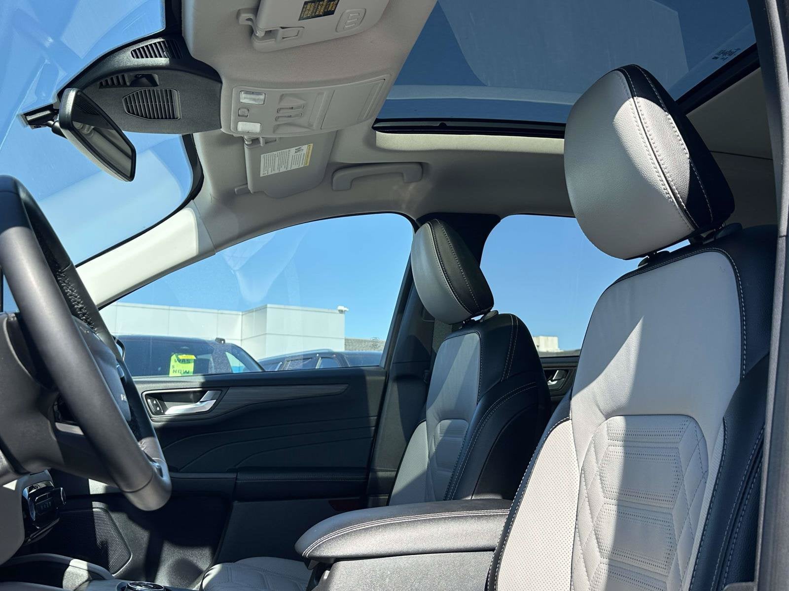 2024 Ford Escape Plug-In Hybrid Base