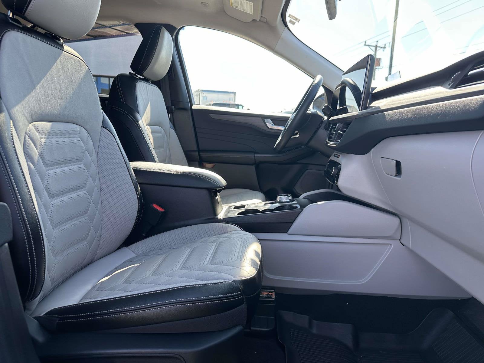2024 Ford Escape Plug-In Hybrid Base