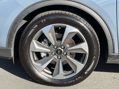 2025 Ford Escape Hybrid Platinum