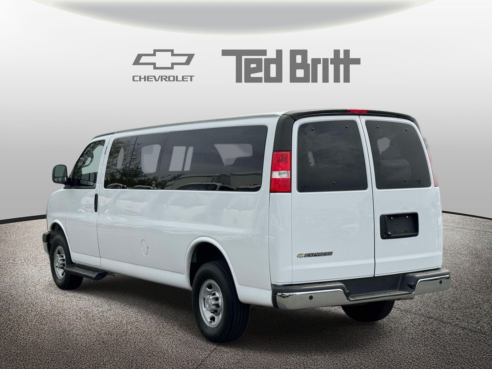 2023 Chevrolet Express 3500 LT Passenger