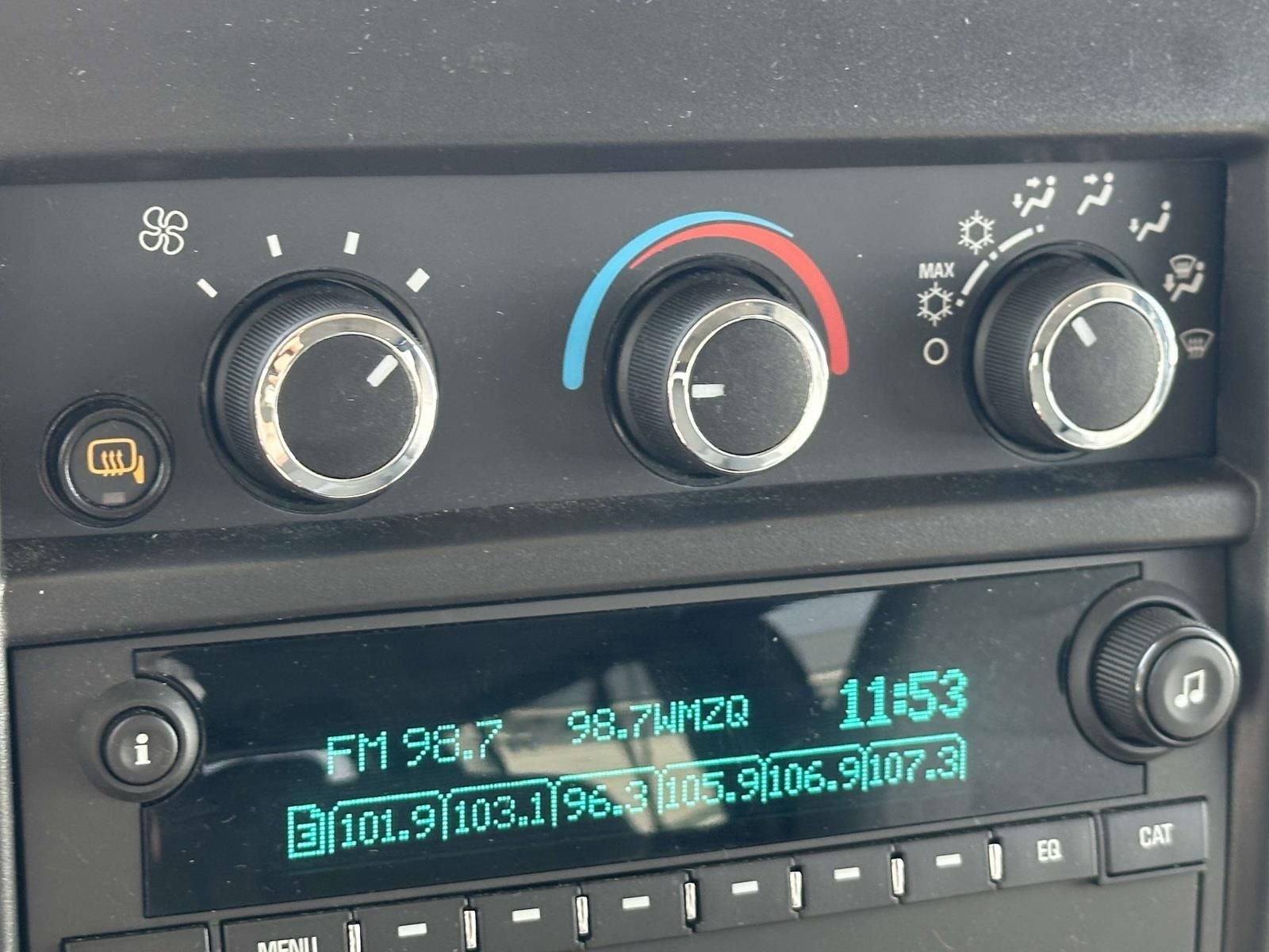 2025 Chevrolet Express 3500 LT Passenger