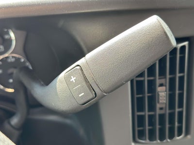 2025 Chevrolet Express 3500 LT Passenger