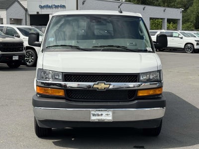 2025 Chevrolet Express 3500 LT Passenger