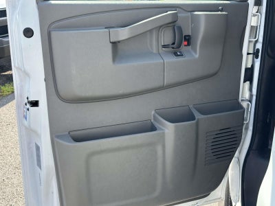 2025 Chevrolet Express 3500 LT Passenger