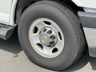 2025 Chevrolet Express 3500 LT Passenger