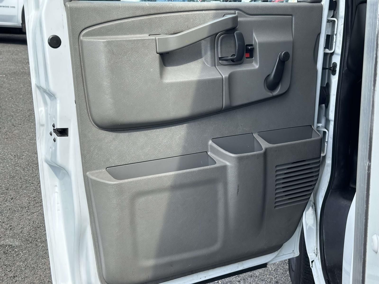 2018 Chevrolet Express 3500 Work Van Cutaway