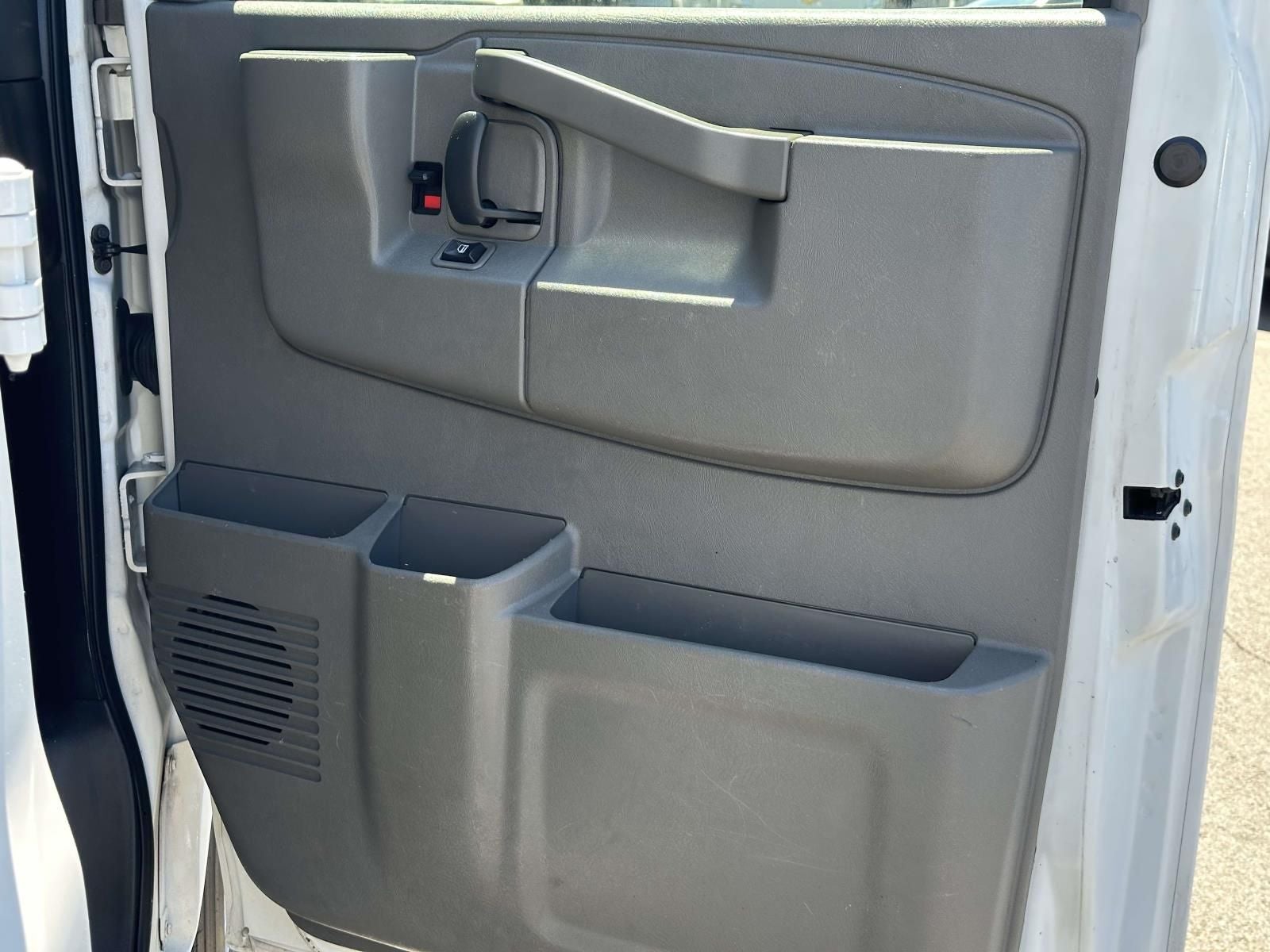 2019 Chevrolet Express 2500 Work Van Cargo