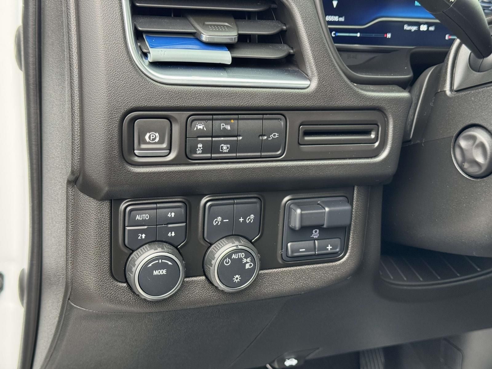 2022 Chevrolet Suburban RST