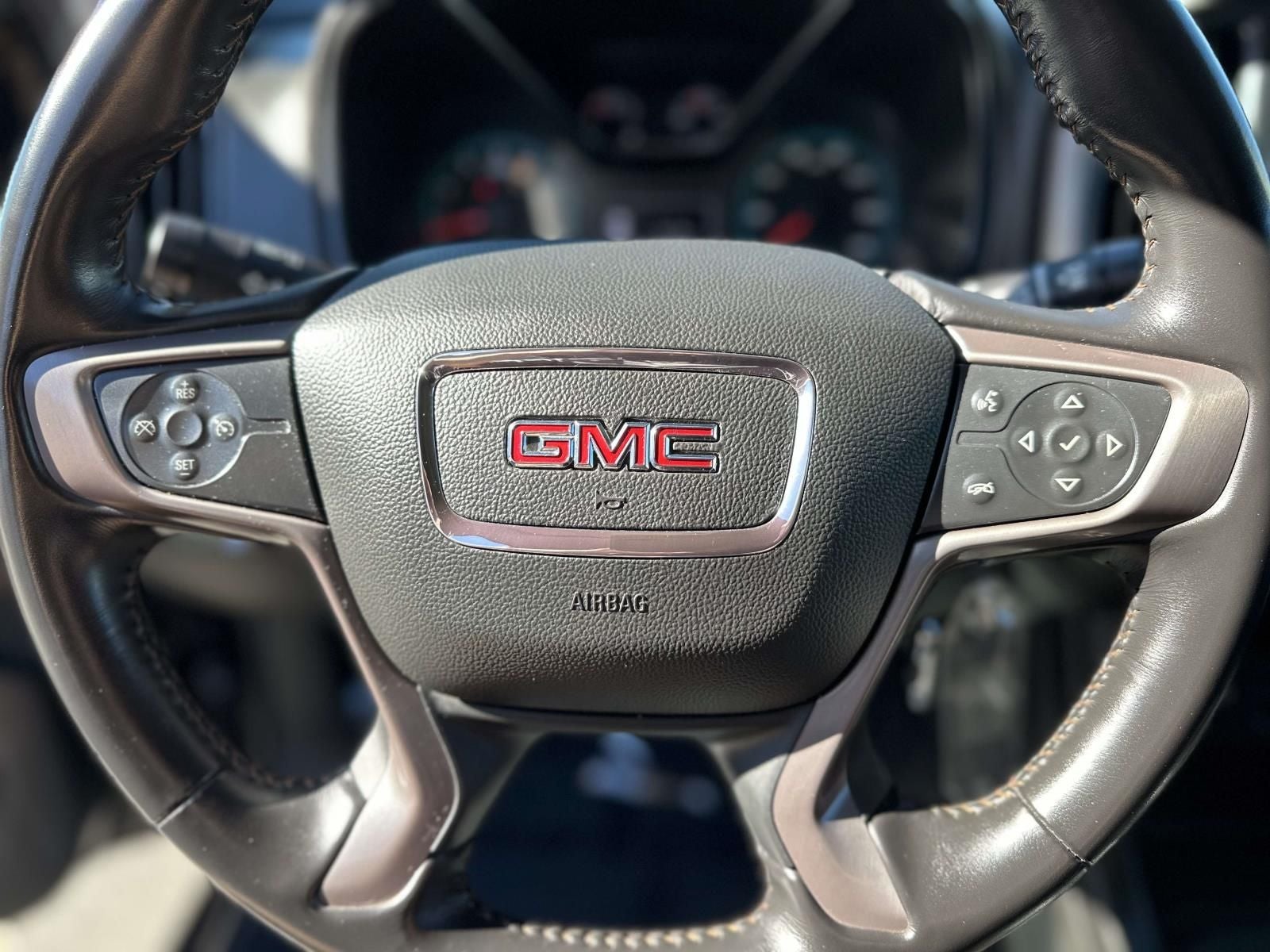 2022 GMC Canyon AT4 w/Cloth