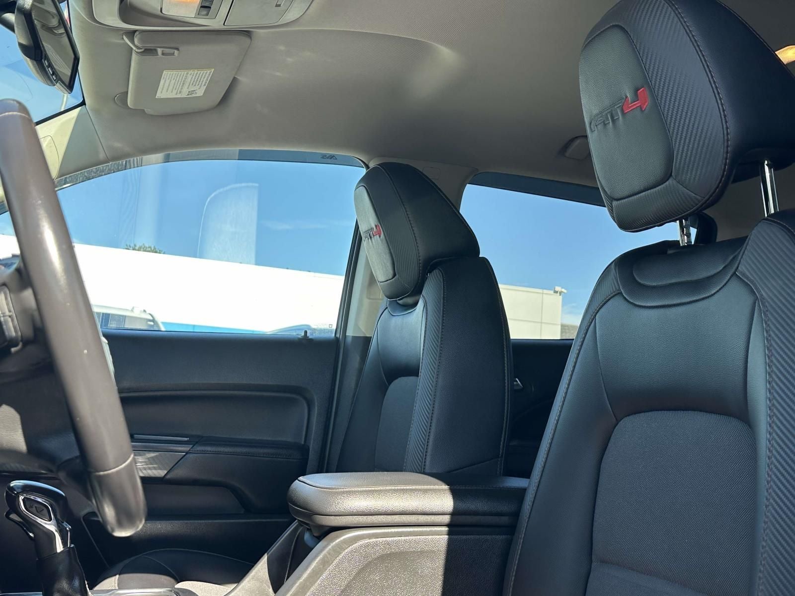 2022 GMC Canyon AT4 w/Cloth