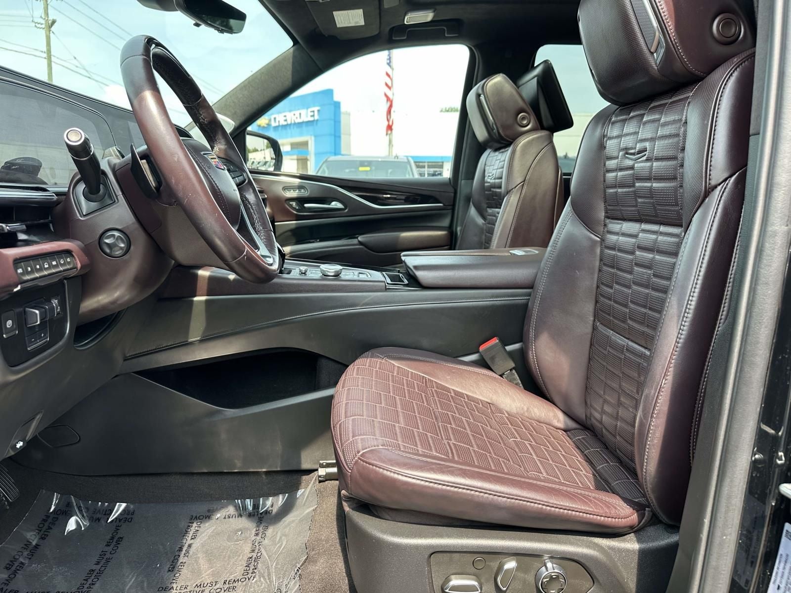 2023 Cadillac Escalade Sport Platinum