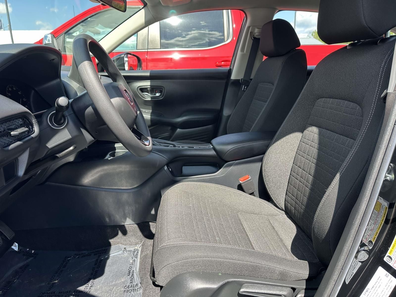 2023 Honda HR-V LX