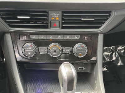 2019 Volkswagen Jetta GLI Base