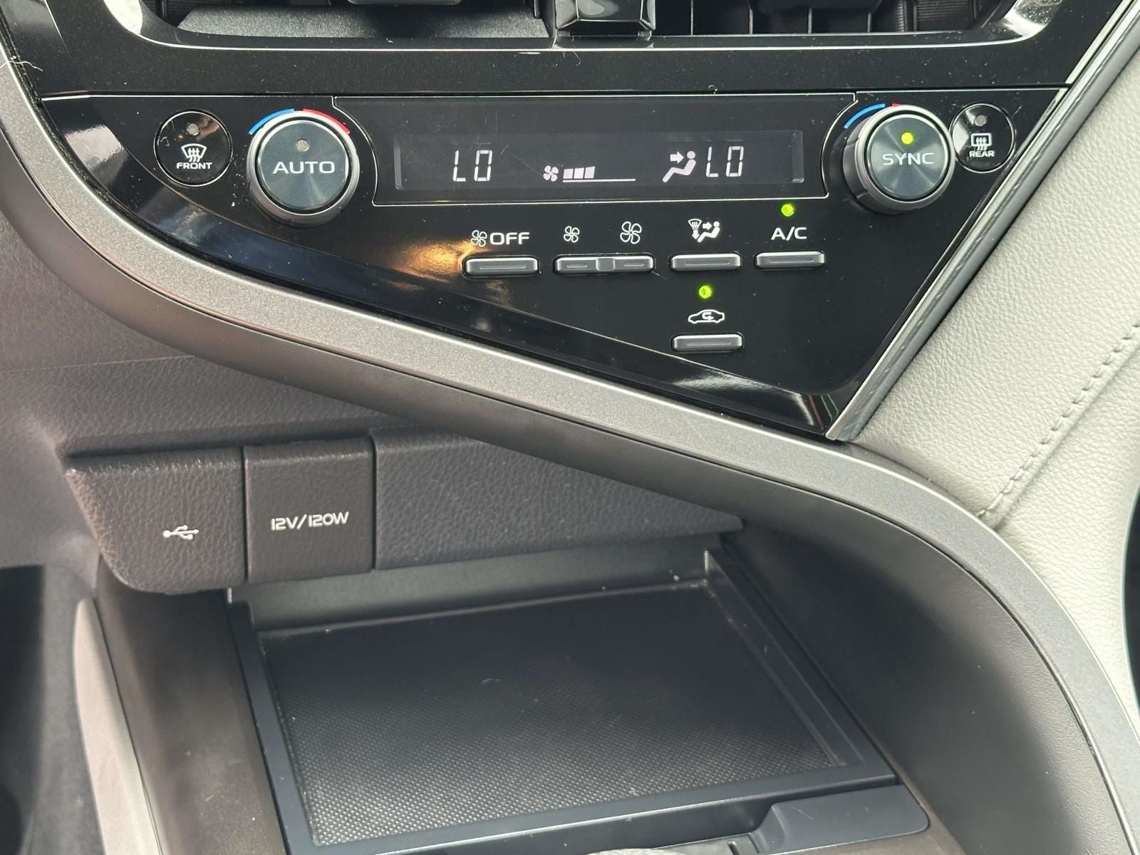 2023 Toyota Camry Hybrid LE