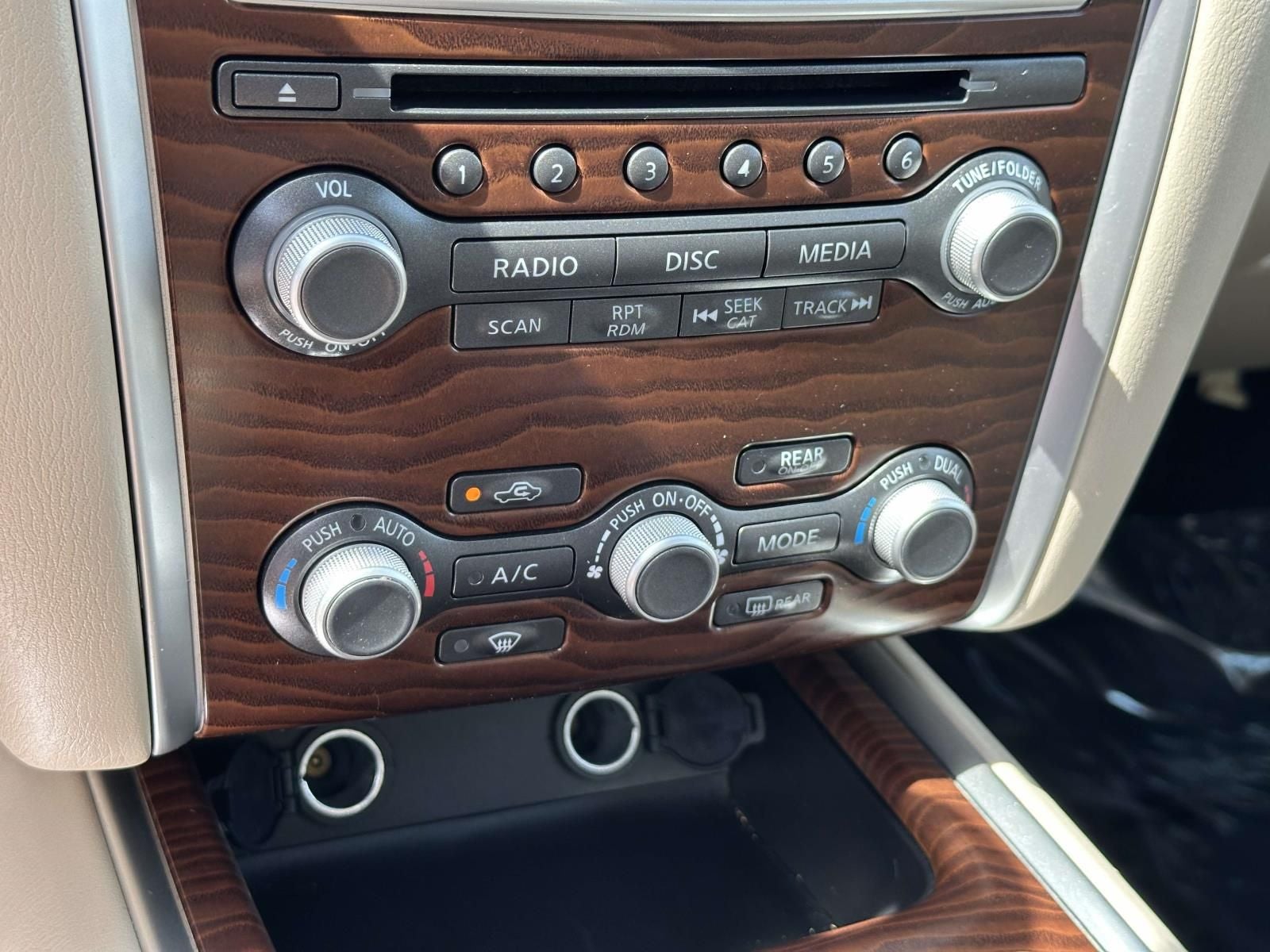 2017 Nissan Pathfinder Platinum