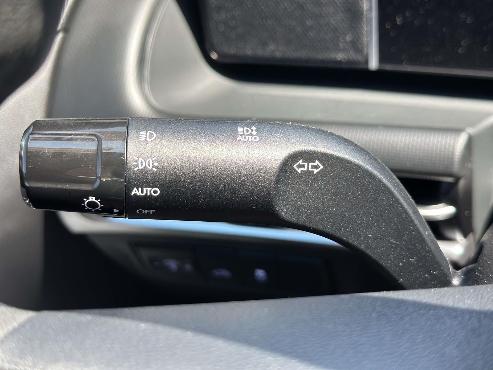 2025 Hyundai Santa Cruz SE