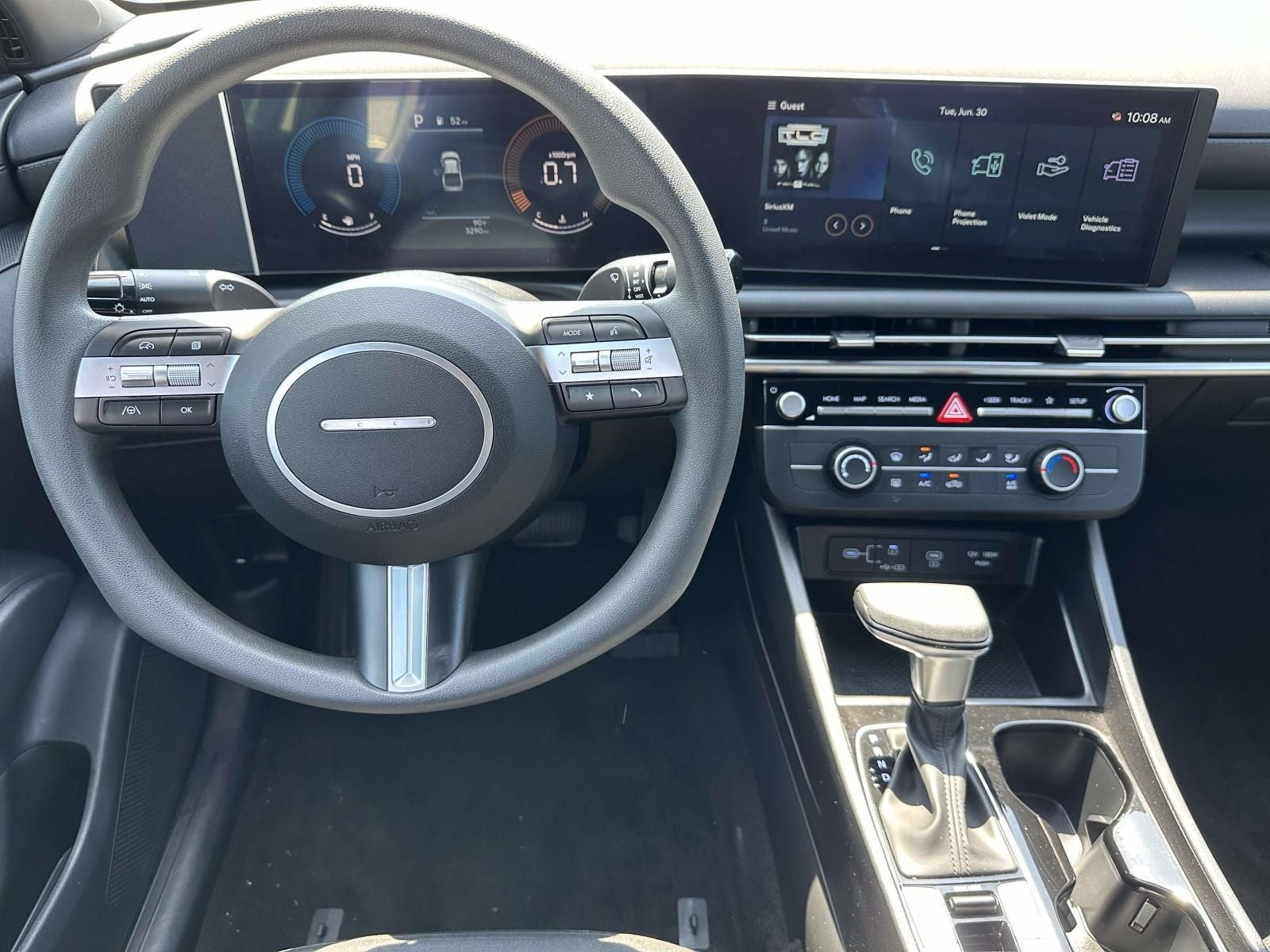 2025 Hyundai Santa Cruz SE